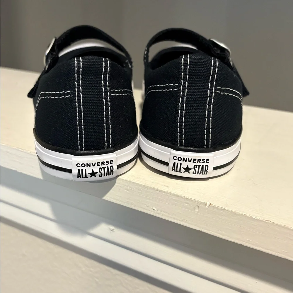 Converse CTAS Dainty Mary Jane Chuck Taylor Black White Slip On Shoes Youth 2Y